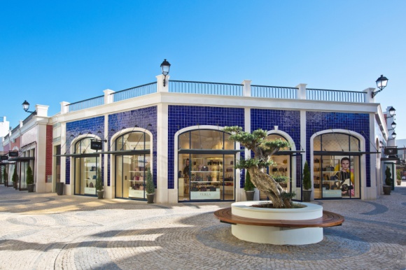 VIA Outlets przebudowuje Freeport Lisboa Fashion Outlet